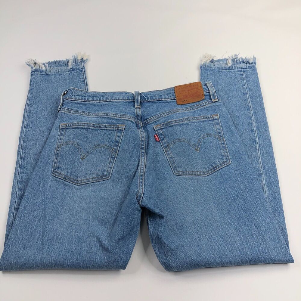 Levi's Wedgie Raw Hem Button Fly Premium Cut Off Fray Jeans 28 (28W 29L) EUC